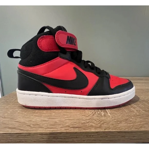 Nike Court Borough Mid 2 GS “Bred” – Black/Red – Youth Size 4.5Y (CD7782-602) - Picture 3 of 6